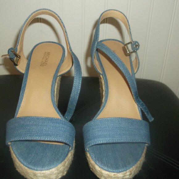 Michael Kors Blue Jean Wedge Sandals Size 6 1/2 - Picture 4 of 10